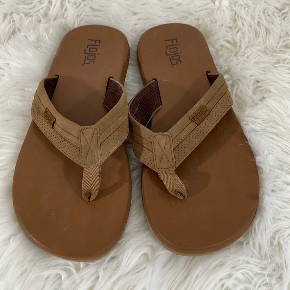 FLOJOS LEVEE Men’s Brown Flip Flop Built tough with a wide strap & arch support - Picture 2 of 9